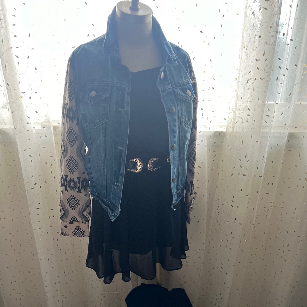 SMALL WESTERN JACKET
